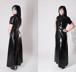 Latex Kleid zweifarbig mit Schleppe 'Prudence' - MACINGER