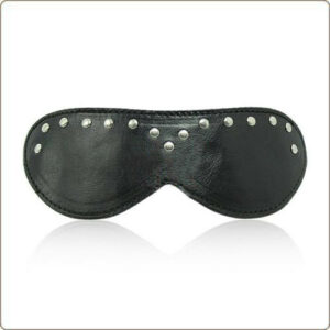 PVC Augenmaske mit Nieten