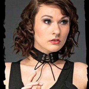 Halsband mit Schnürung