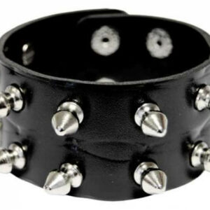 Kunstlederarmband mit 14 kleinen Killernieten