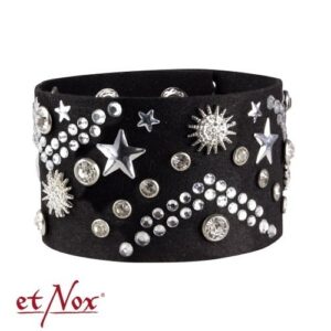 Armschmuck mit Verzierungen