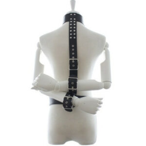 Fessel-Harness aus Kunstleder