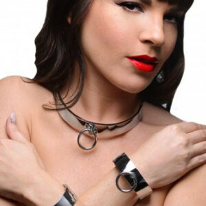 Halsband und Handschellen aus Chrom