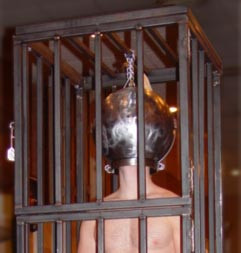 Extreme Bondage Kopfkugel aus Stahl