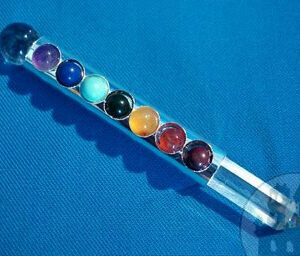 Chakrastab mit Bergkristall klein