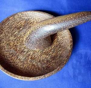 Mörser & Stößel aus Palmholz