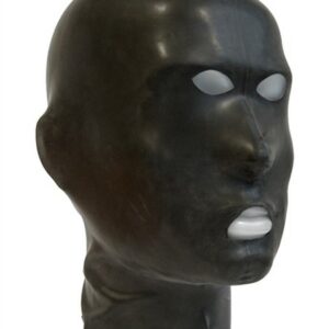Latex Maske mit Öffnungen